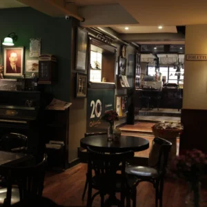 Cafe des Cafes