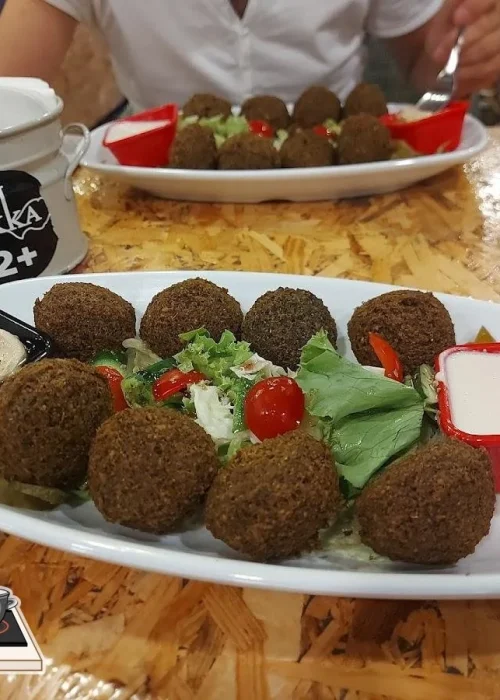 Rokka Pizza Falafel، رستوران آنتالیا