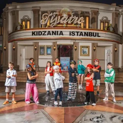 کاور شهربازی کیدزانیا