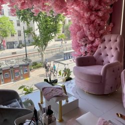 مرکز زیبایی ایفوریا