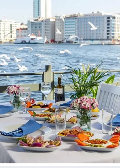 Adabeyi Balık Konak Pier، ازمیر
