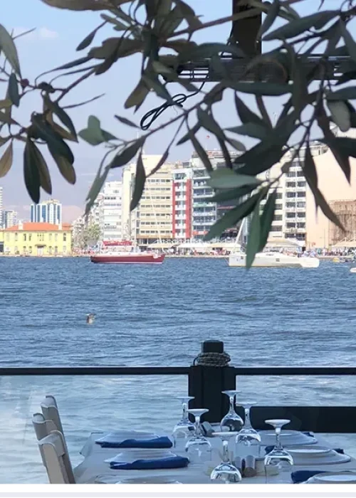 Adabeyi Balık Konak Pier، ازمیر
