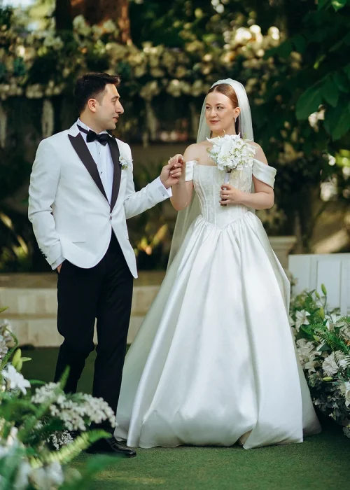 Beyaz Bahçe official gallery