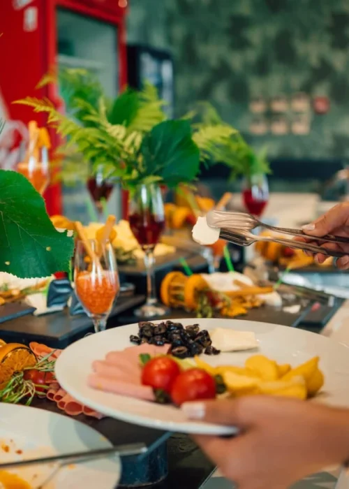 Forest Restaurant & Cafe، ساکاریا